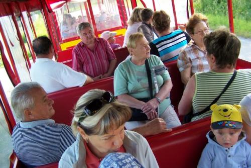 28.06.2014 - 2014-Výlet MŠ a seniorů na Hukvaldy